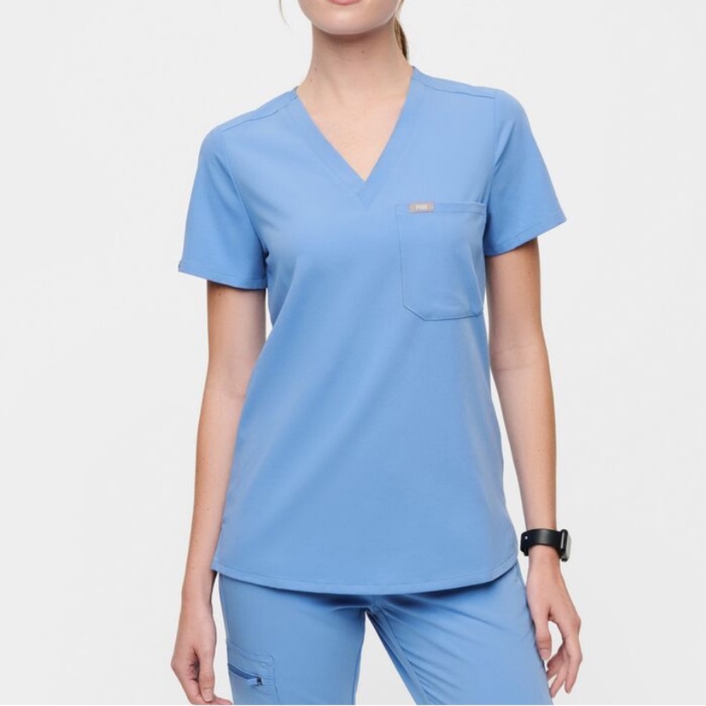 Figs catarina one-pocket scrub top